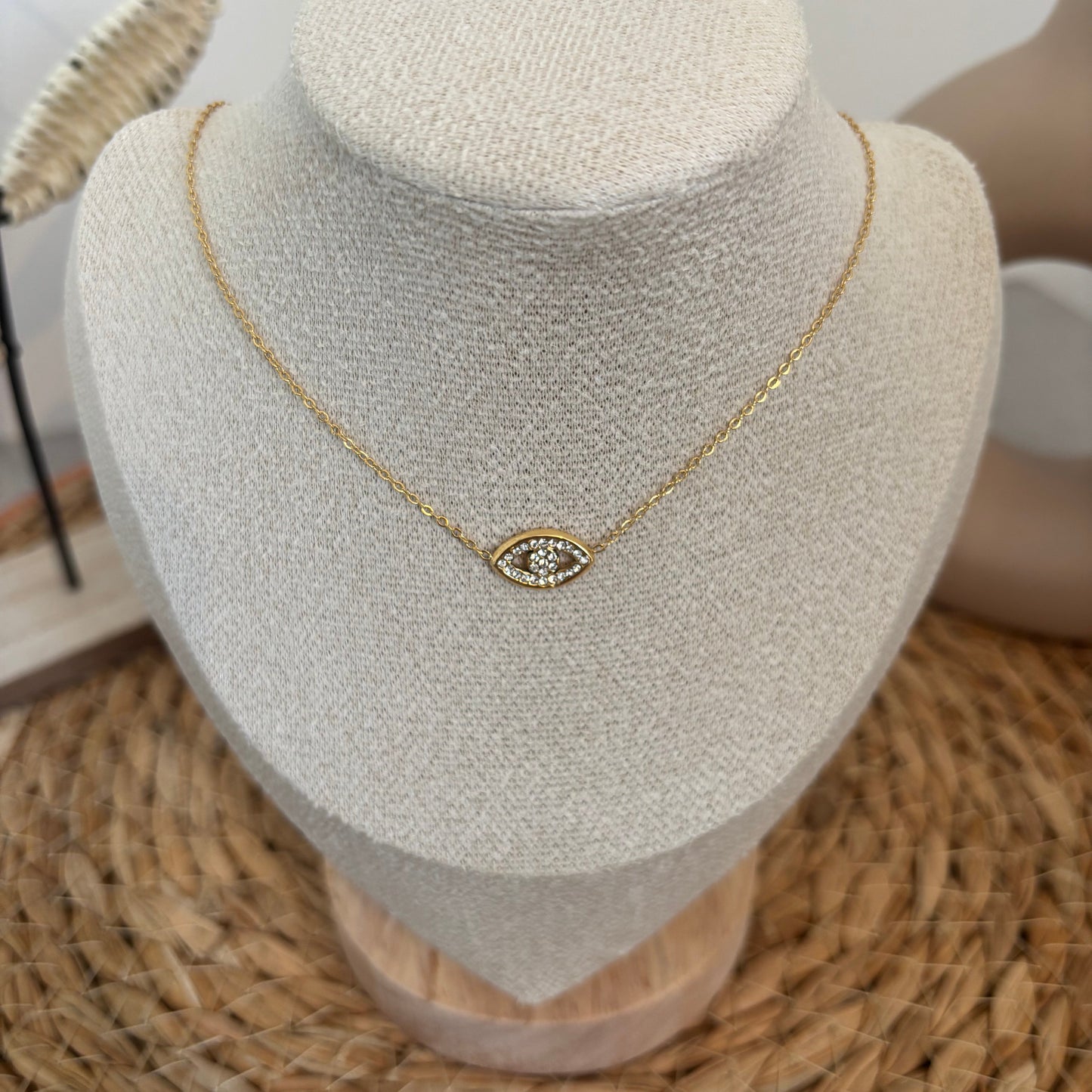 Collier œil