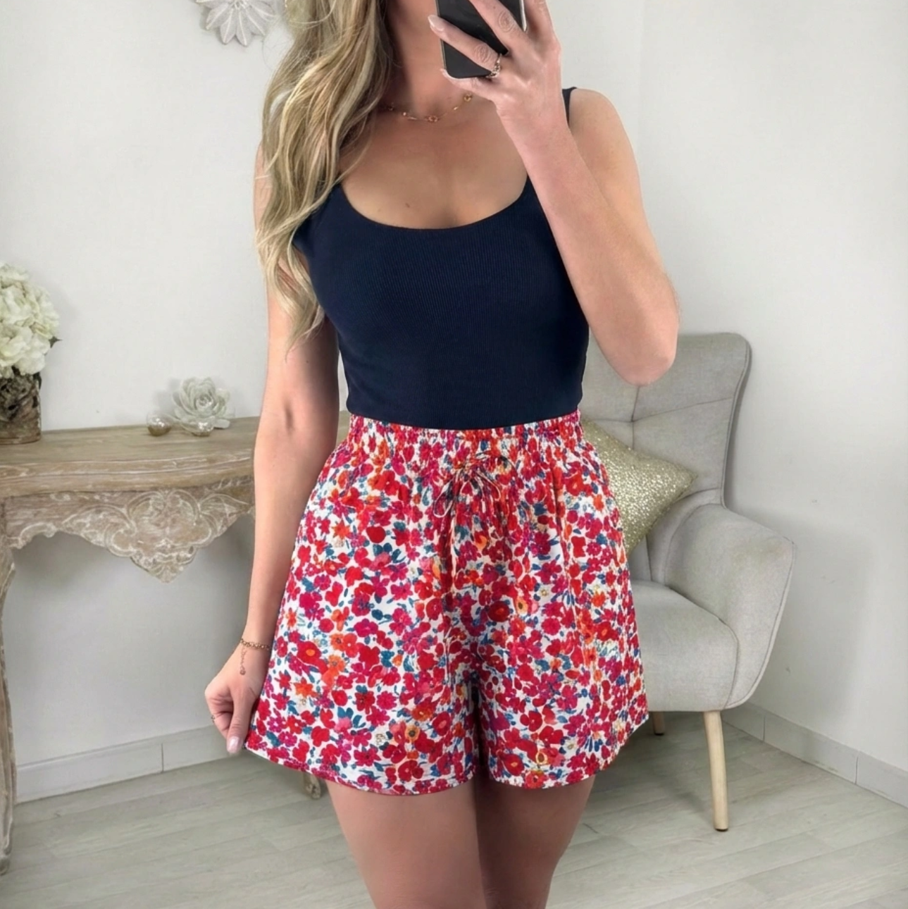 Short taille magique - rouge fleurie