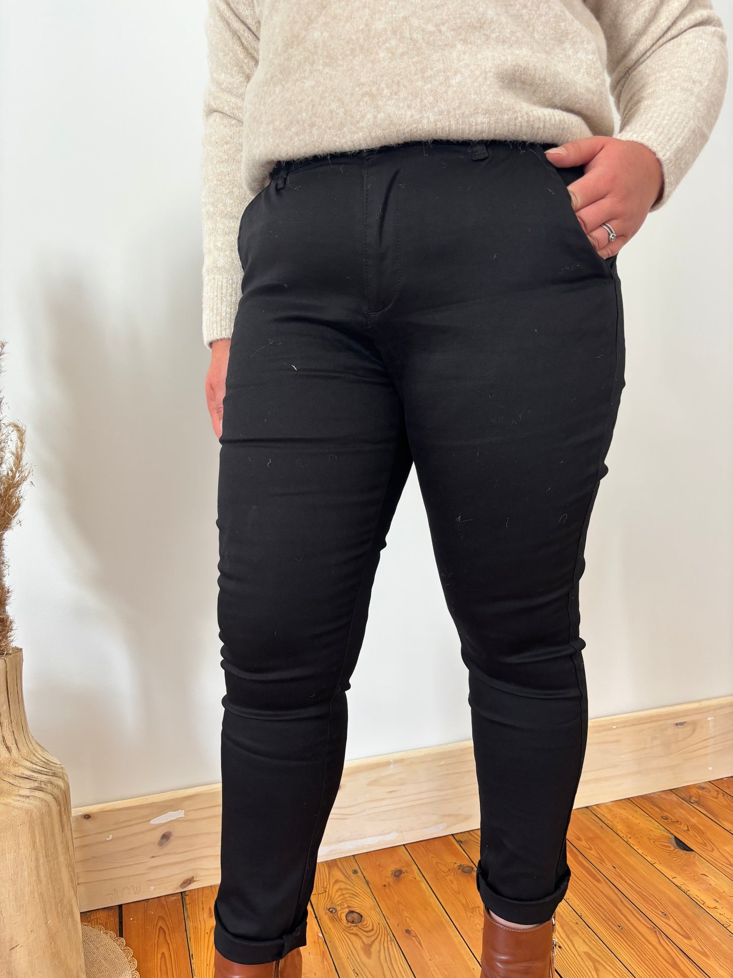 Chino noir